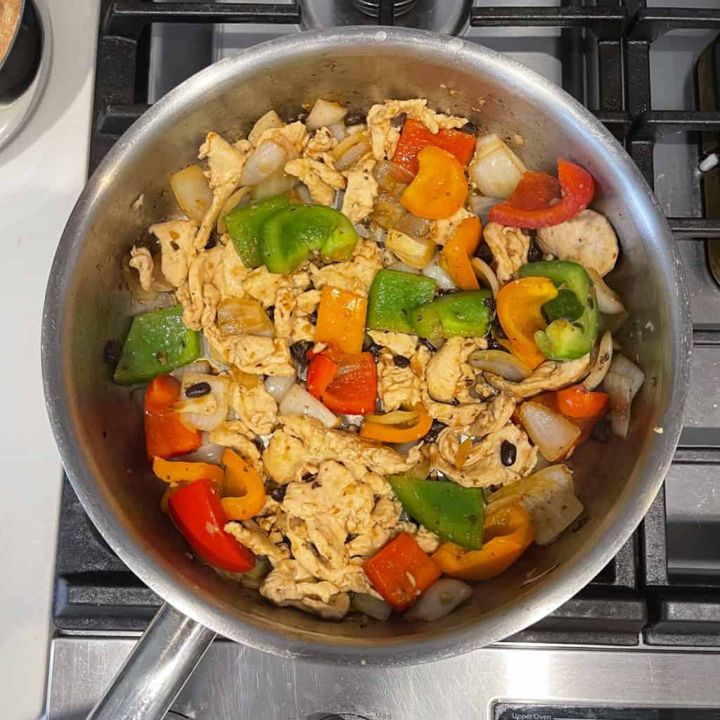 Black bean chicken ready to be served.
