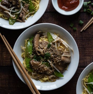Special Chow Mein with Shiitake Mushrooms