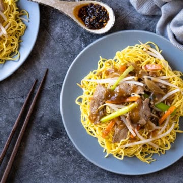 Pork Chow Mein with Bean Sprouts Stir Fry – Easy Recipe